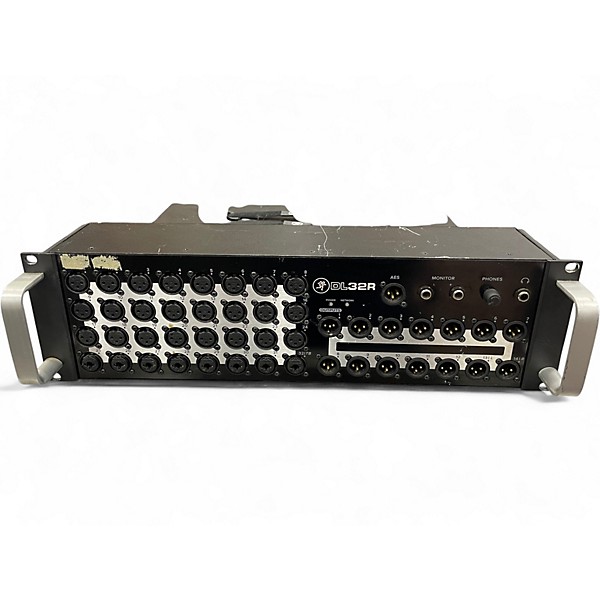 Used Mackie dl32r Digital Mixer