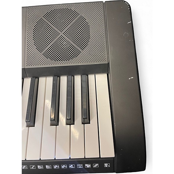 Used Alesis MELODY61