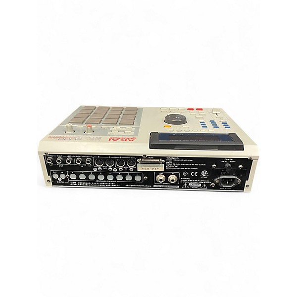 Used Akai Professional MPC2000XL Production Controller