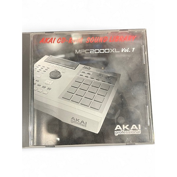 Used Akai Professional MPC2000XL Production Controller