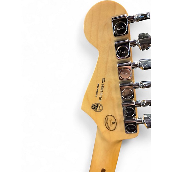 Used Fender Special Edition Player Stratocaster® HSS Candy Red Burst Solid Body Electric Guitar