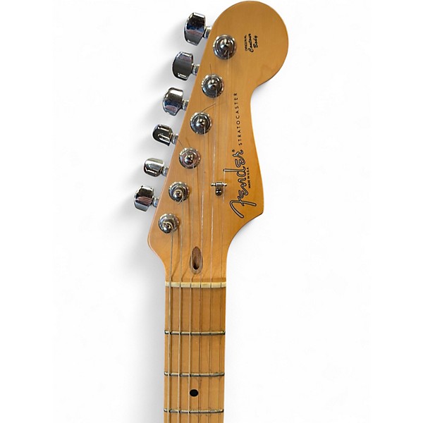Used 2011 Fender 60th Anniversary American Standard Stratocaster Desert Sand Solid Body Electric Guitar