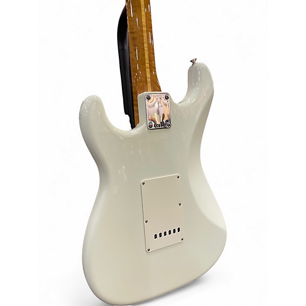 Used 2020 Fender GT11 Custom Shop Stratocaster Olympic White Solid Body Electric Guitar