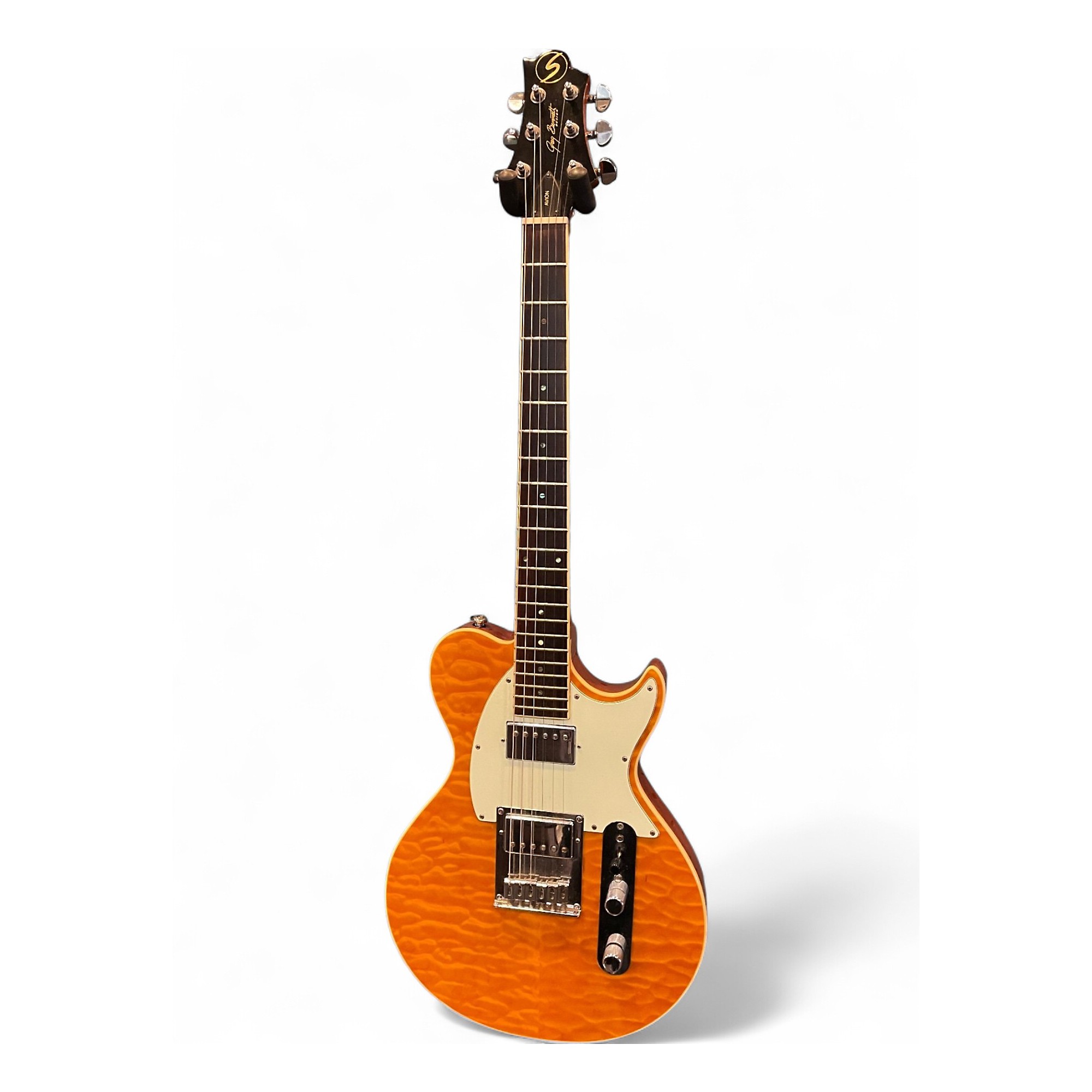 Used Greg Bennett Design by Samick Avion AV4 Quilted Maple Solid