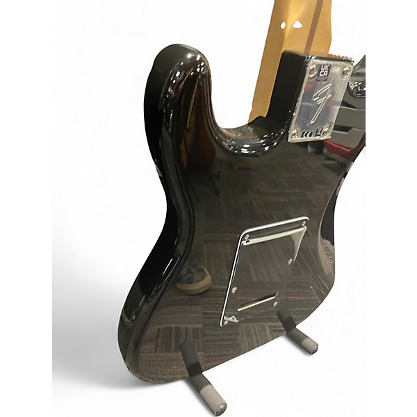 Used Fender Special Edition Player Stratocaster Black Solid Body Electric Guitar