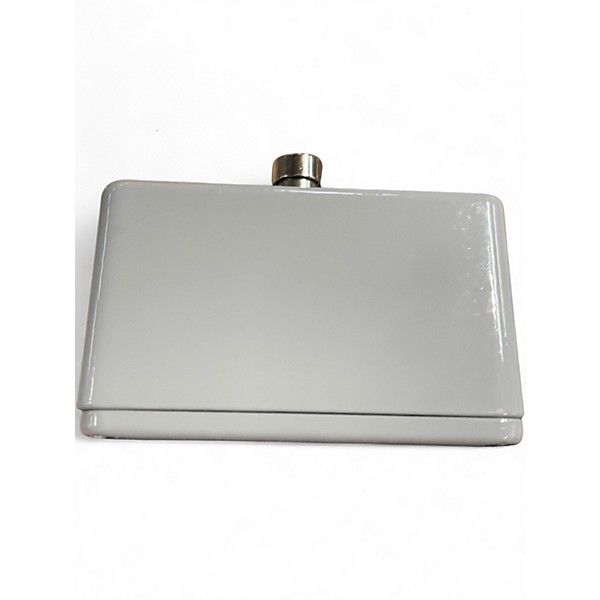 Used Wren And Cuff Tall Font Russian Effect Pedal