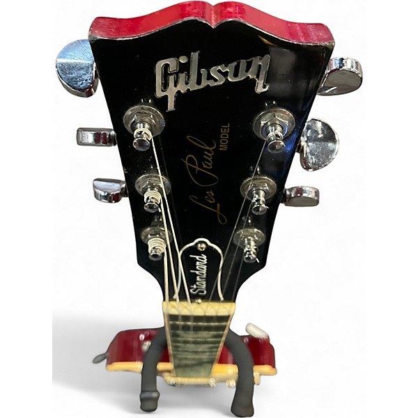 Used 2001 Gibson Les Paul Standard Cherry Sunburst Solid Body Electric Guitar