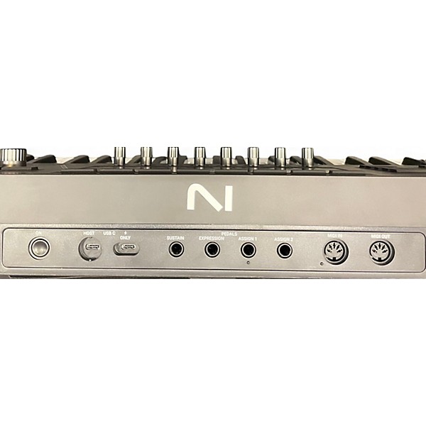 Used Native Instruments KONTROL S61 MKIII