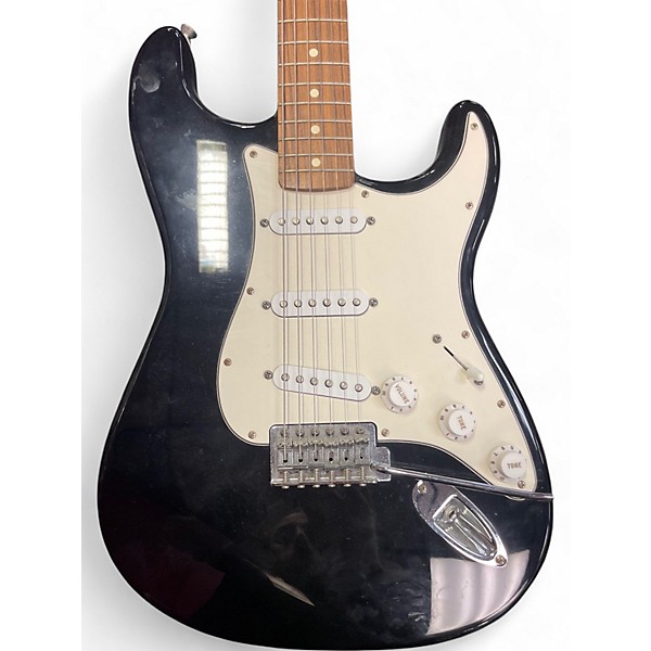 Used Fender Standard Stratocaster black Solid Body Electric Guitar