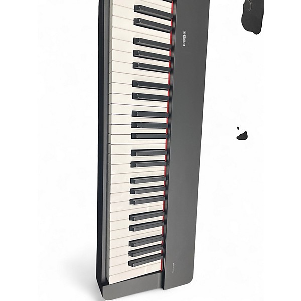 Used Yamaha  P225 Stage Piano