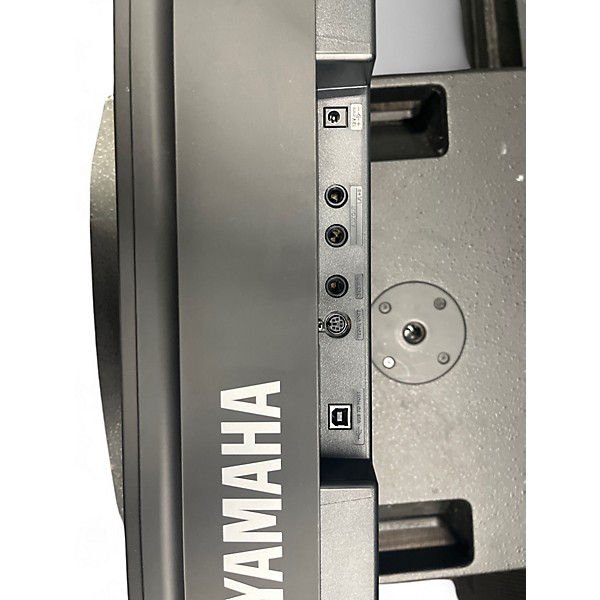 Used Yamaha  P225 Stage Piano