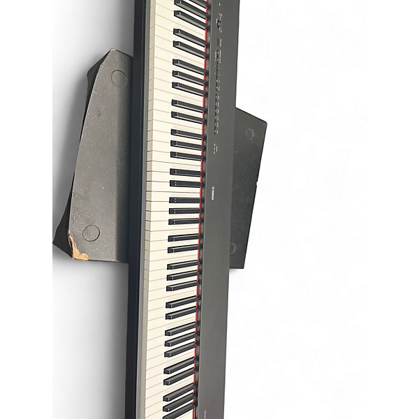 Used Yamaha  P225 Stage Piano