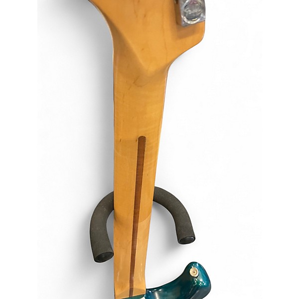 Used 2002 Fender Highway One Stratocaster Teal Solid Body Electric Guitar