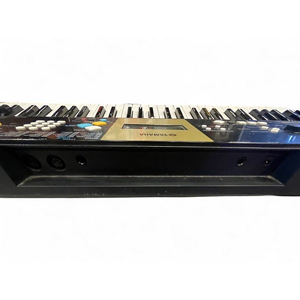 Used Yamaha YPT220 Portable Keyboard