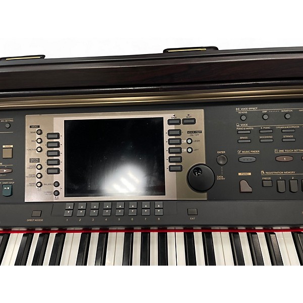 Used Yamaha CVP-207 Keyboard Workstation