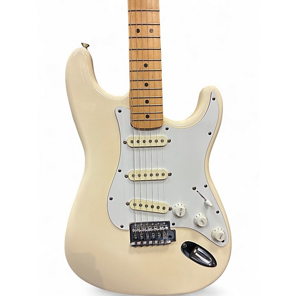 Used Squier Standard Stratocaster Arctic White Solid Body Electric Guitar