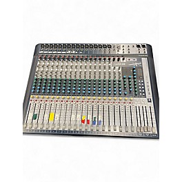 Used Soundcraft signature 22 Unpowered Mixer