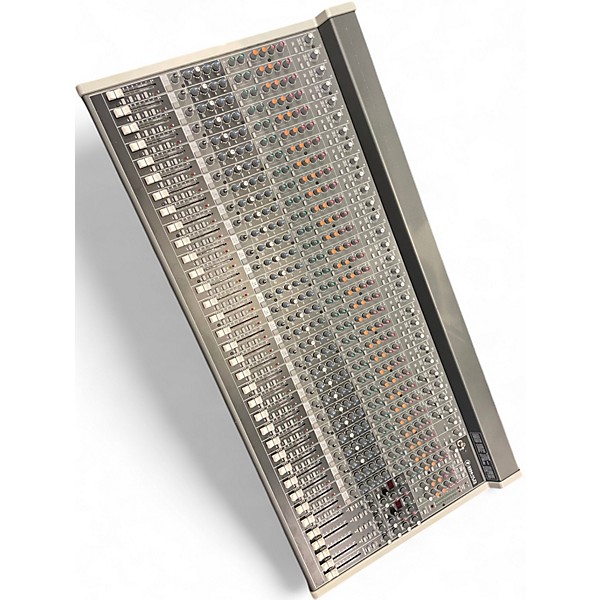 Used Mackie 3204VLZ3 Unpowered Mixer