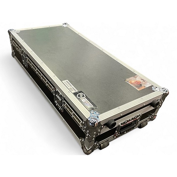 Used Harmony Cases HCPEDAL32 Pedal Board