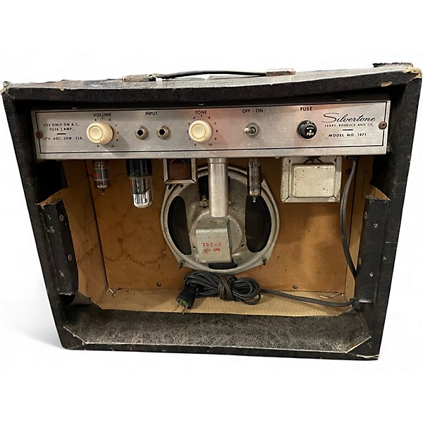 Used Silvertone model 1471 Tube Guitar Combo Amp