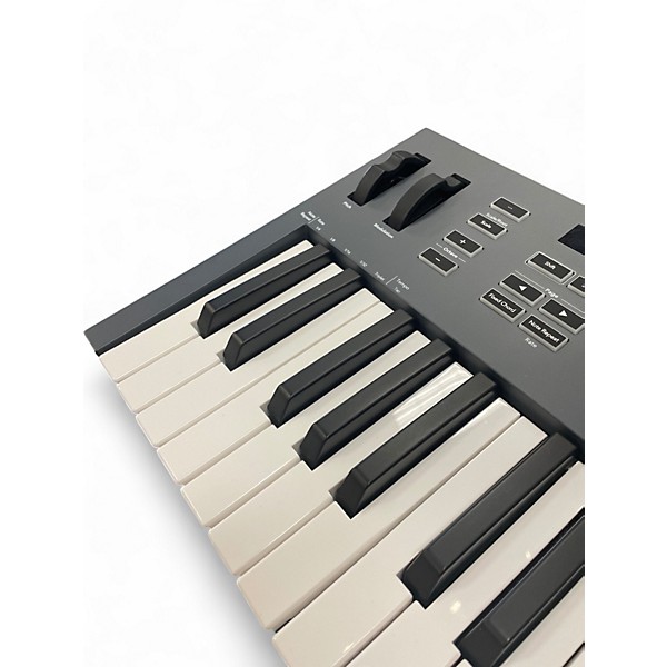 Used Novation FLKEY 37 MIDI Controller | Guitar Center