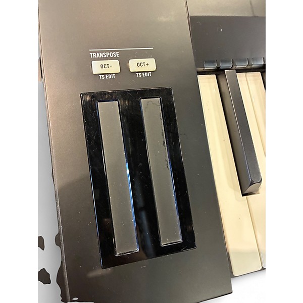 Used Native Instruments Komplete Kontrol S88 MIDI Controller