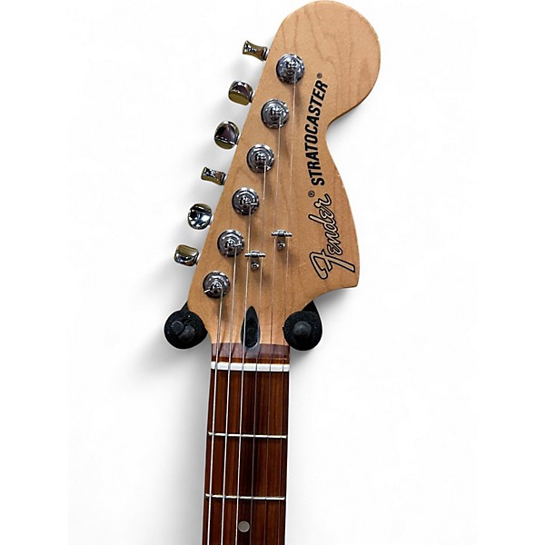 Used Fender Deluxe Stratocaster Black Solid Body Electric Guitar