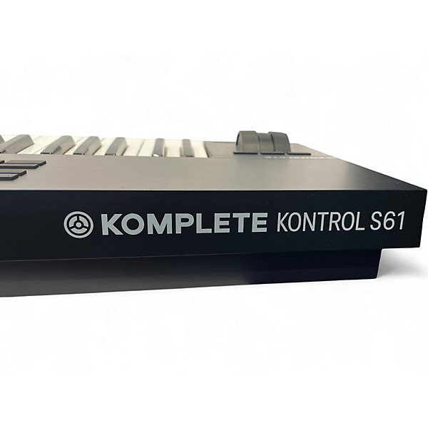 Used Native Instruments Komplete Kontrol S61 MK2 MIDI Controller