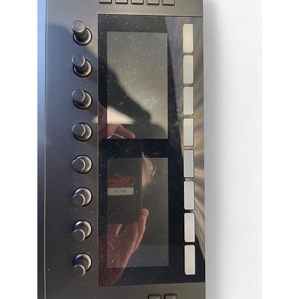 Used Native Instruments Komplete Kontrol S61 MK2 MIDI Controller