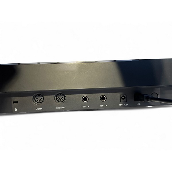 Used Native Instruments Komplete Kontrol S61 MK2 MIDI Controller