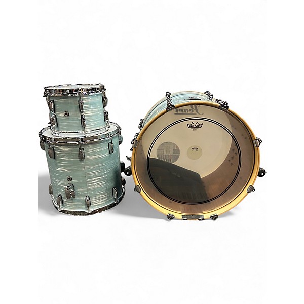 Used Pearl 3 Piece SESSION STUDIO SELECT Ice Blue Oyster Drum Kit