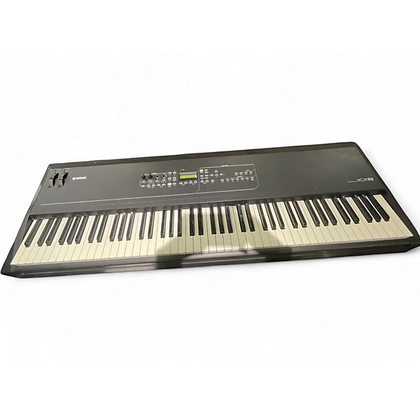 Used Yamaha KX8 | Guitar Center