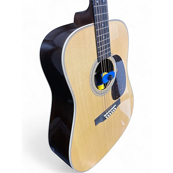 Used Martin D28 2 Color Sunburst Acoustic Guitar