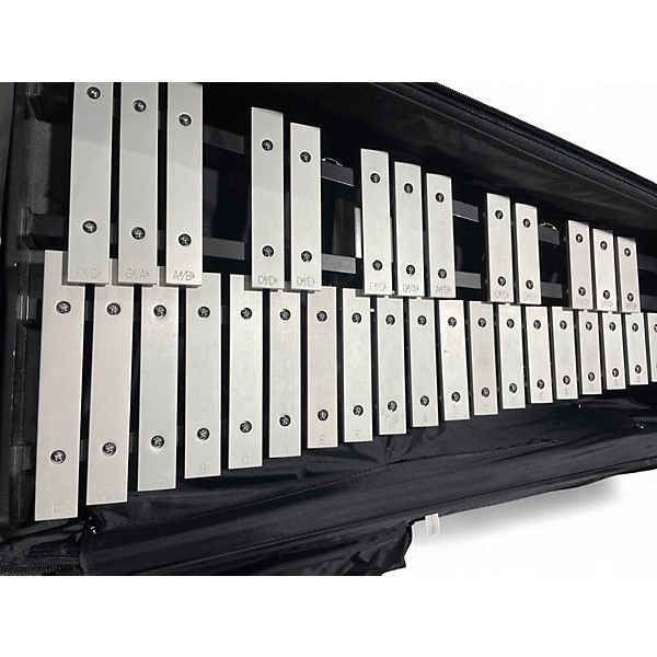 Used Pearl Pearl Student Bell Kit Concert Percussion Bells