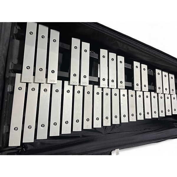 Used Pearl Pearl Student Bell Kit Concert Percussion Bells