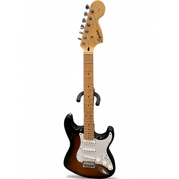 Used Squier Affinity Stratocaster 2 Color Sunburst Solid