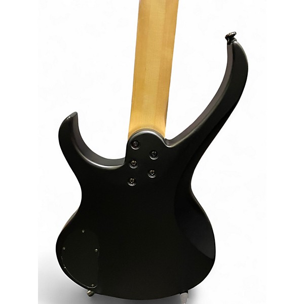 Used Kramer D1 Black Electric Bass Guitar