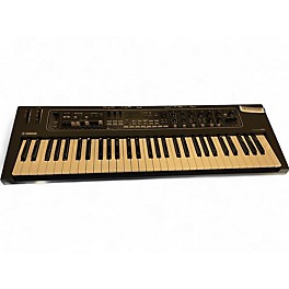Used Yamaha CK61 Keyboard Workstation