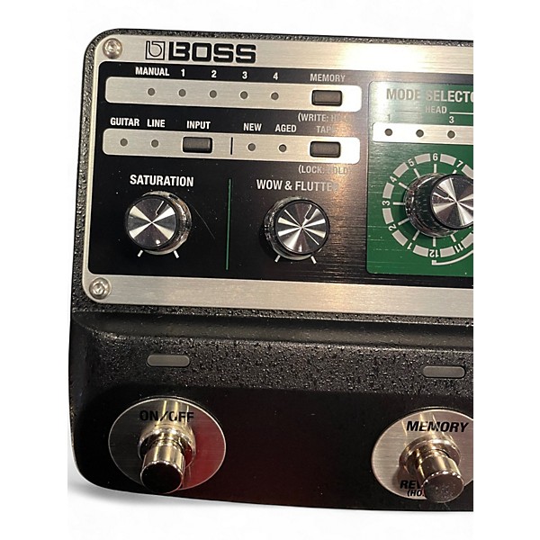 Used BOSS RE202 Effect Pedal