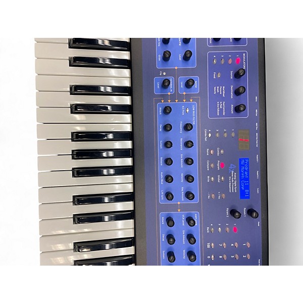 Used Dave Smith Instruments poly evolver Synthesizer