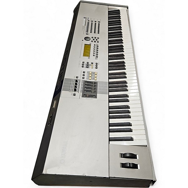 Used Yamaha Motif 8 88 Key Keyboard Workstation