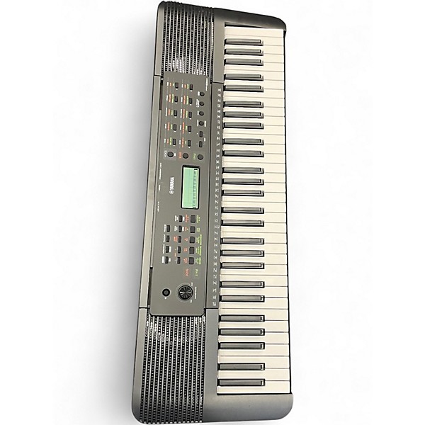 Used Yamaha PSRE283 Keyboard Workstation