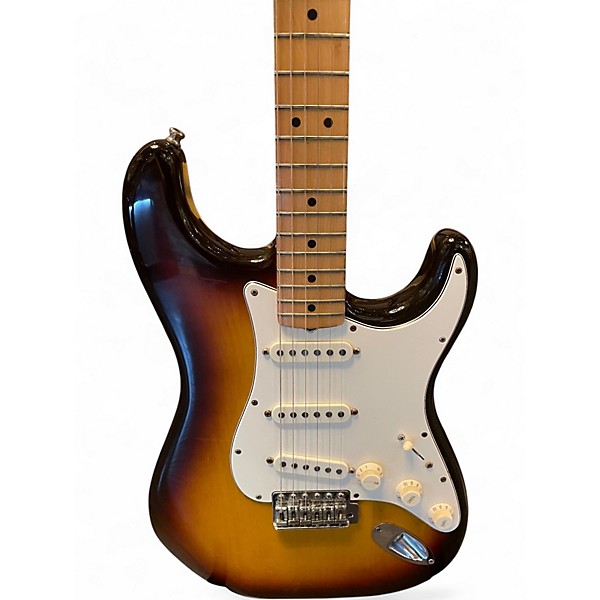 Vintage 1983 Fender Standard Stratocaster sunburst Solid Body Electric Guitar