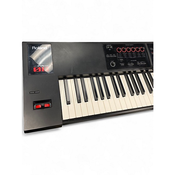 Used Roland FA08 Keyboard Workstation