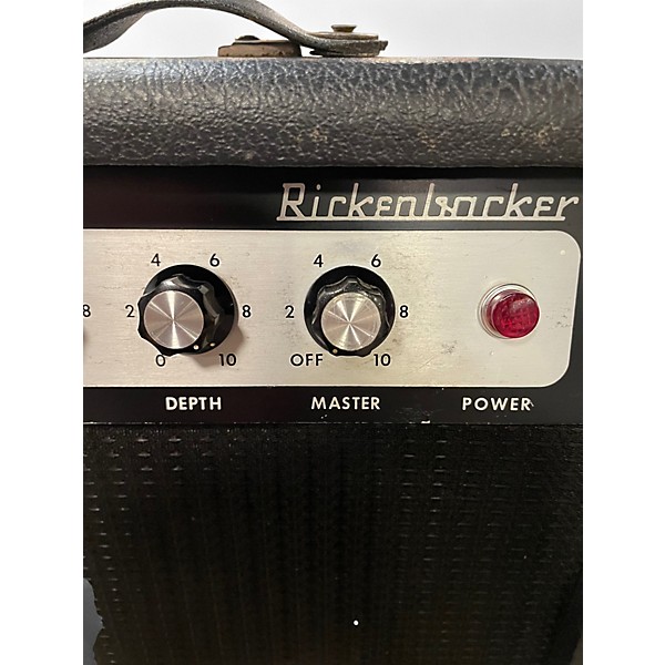 Used Rickenbacker TR7 Guitar Combo Amp