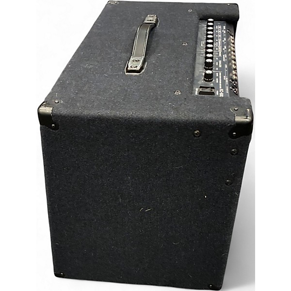 Used Roland KC600 Keyboard Amp