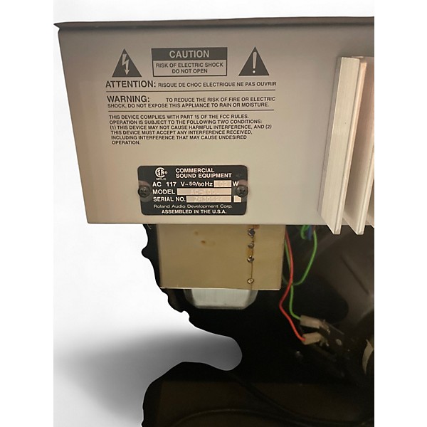 Used Roland AC-100U Acoustic Guitar Combo Amp