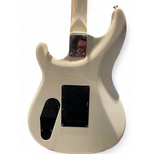 Used Yamaha SE150 white Solid Body Electric Guitar