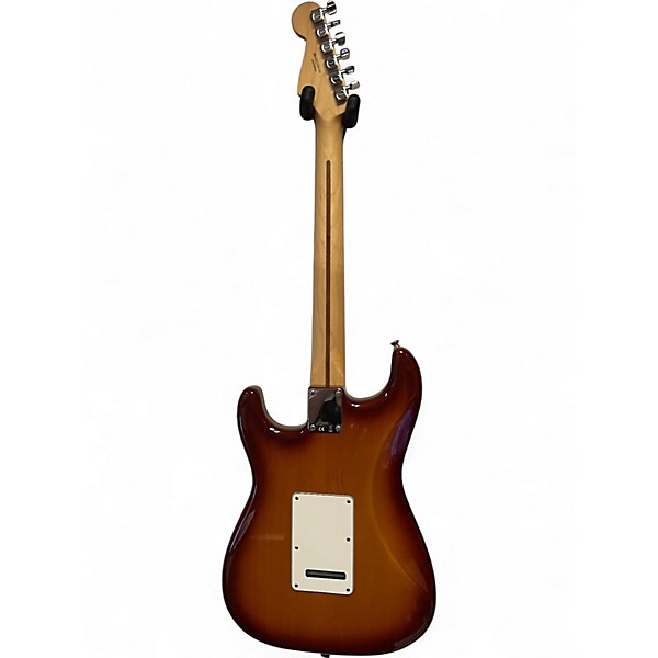 Used 2013 Fender Standard Stratocaster Plus Sienna Sunburst Solid Body Electric Guitar