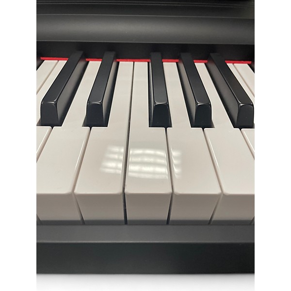 Used Yamaha P125 Digital Piano